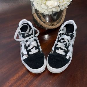 Van Sneaker- Bee print